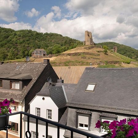 Ferienwohnung Burgblick Coraidelstein Klotten Exterior photo